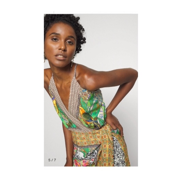 Farm Rio Gavatari Mini Dress. - Picture 4 of 10